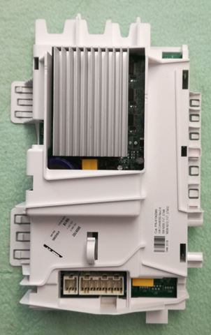 Obrázek z El. karta 32 k naprogramovaná 3PH GEN2 