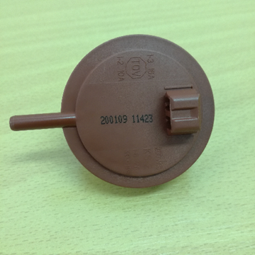 Obrázek Hladinový spínač