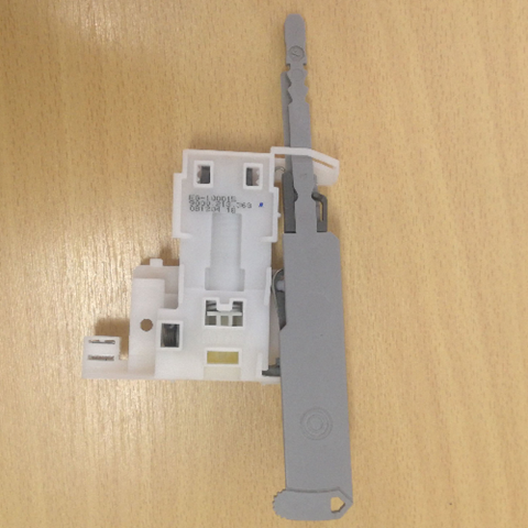 Obrázek z Zámek dveří myčky 