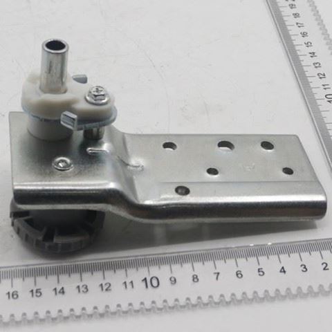 Obrázek z Závěs dveří spodní s nožičkou pravý 