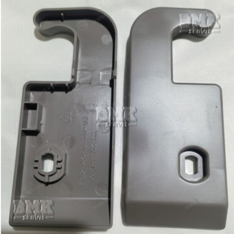 Obrázek z Kryt závěsu dveří horní - levý 