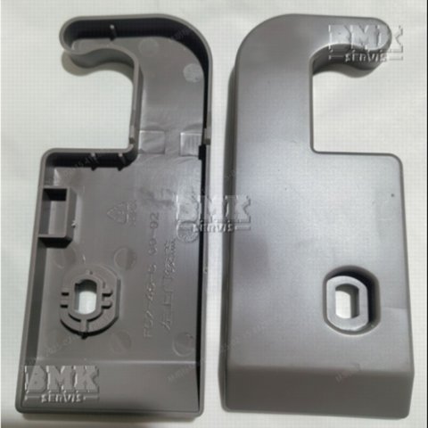 Obrázek z Kryt závěsu dveří horní - levý 